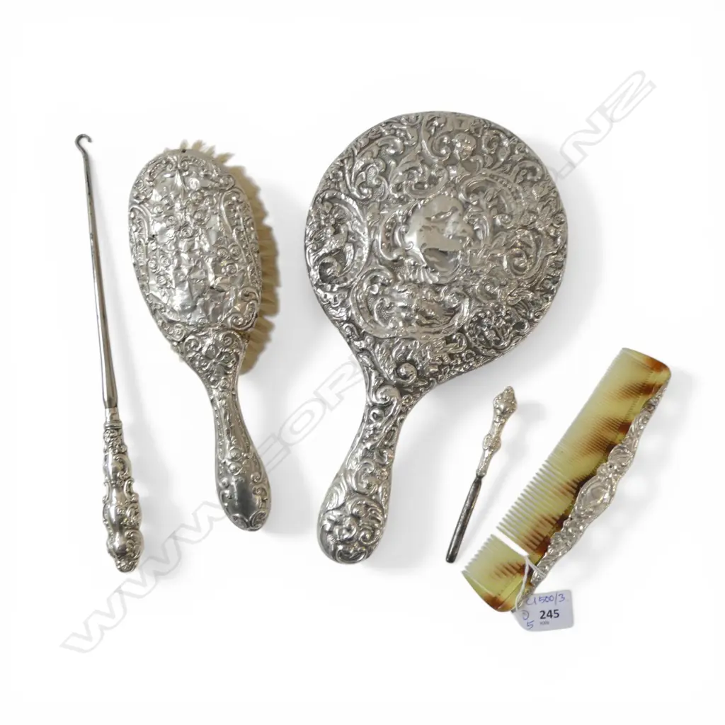 5 PCE STG SILVER DRESSING SET, FAULTS Image 1++