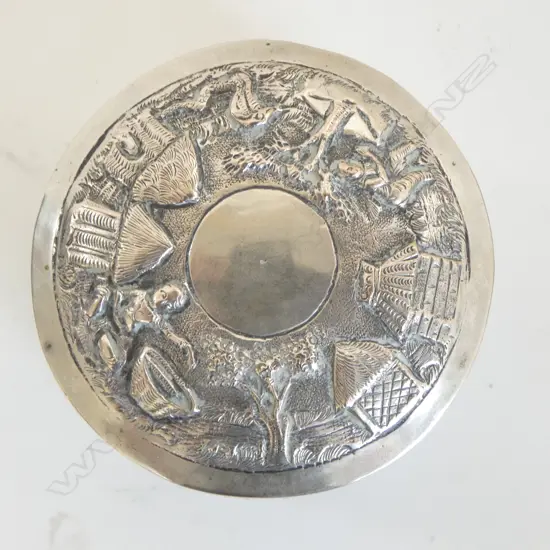 .800 SILVER BOX embossed Indian design 120gms