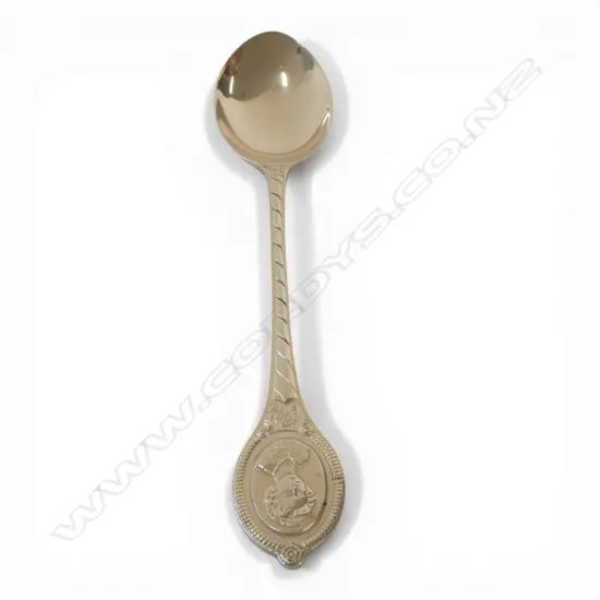 STG SILVER QEII TEASPOON, 27gms
