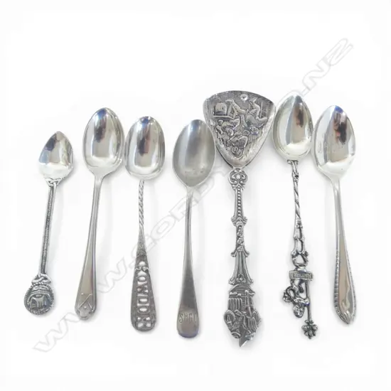 5 STG SILVER TEA SPOONS 58gms + 2 OTHER