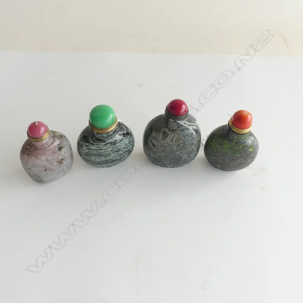 FOUR CHINESE JASPER SNUFF BOTTLES  Image 1++