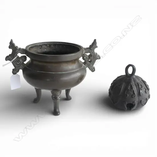 ORIENTAL BRONZE INCENSE BURNER H.155mm + BELL