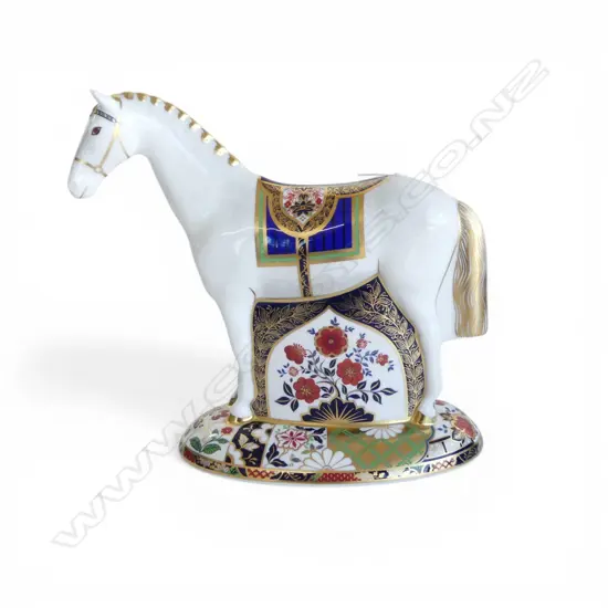 ROYAL CROWN DERBY RACE HORSE 438/1500 H.210mm, BOXED w. CERT.