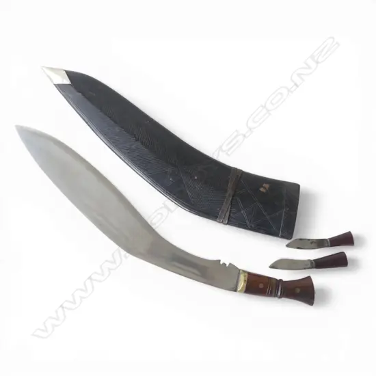 KUKRI KNIFE & LEATHER SCABBARD L.620mm