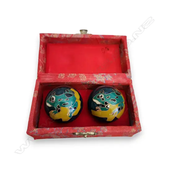 VINTAGE CHINESE BAODING BALLS