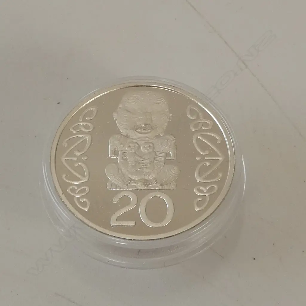 3 CASED N.Z. 1995 HE TAONGA TE REO, A CELEBRATION OF MAORI LANGUAGE .925 SILVER PIEDFORT PROOF 20c COINS, 84.75gms TW Image 1++