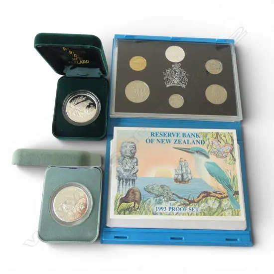 1993 KINGFISHER PROOF SET .925 $2 COIN 10gms + 2 .925 SILVER PROOF $5 COINS; 1997 SADDLEBACK & 1995 TUI 56.56gms TW