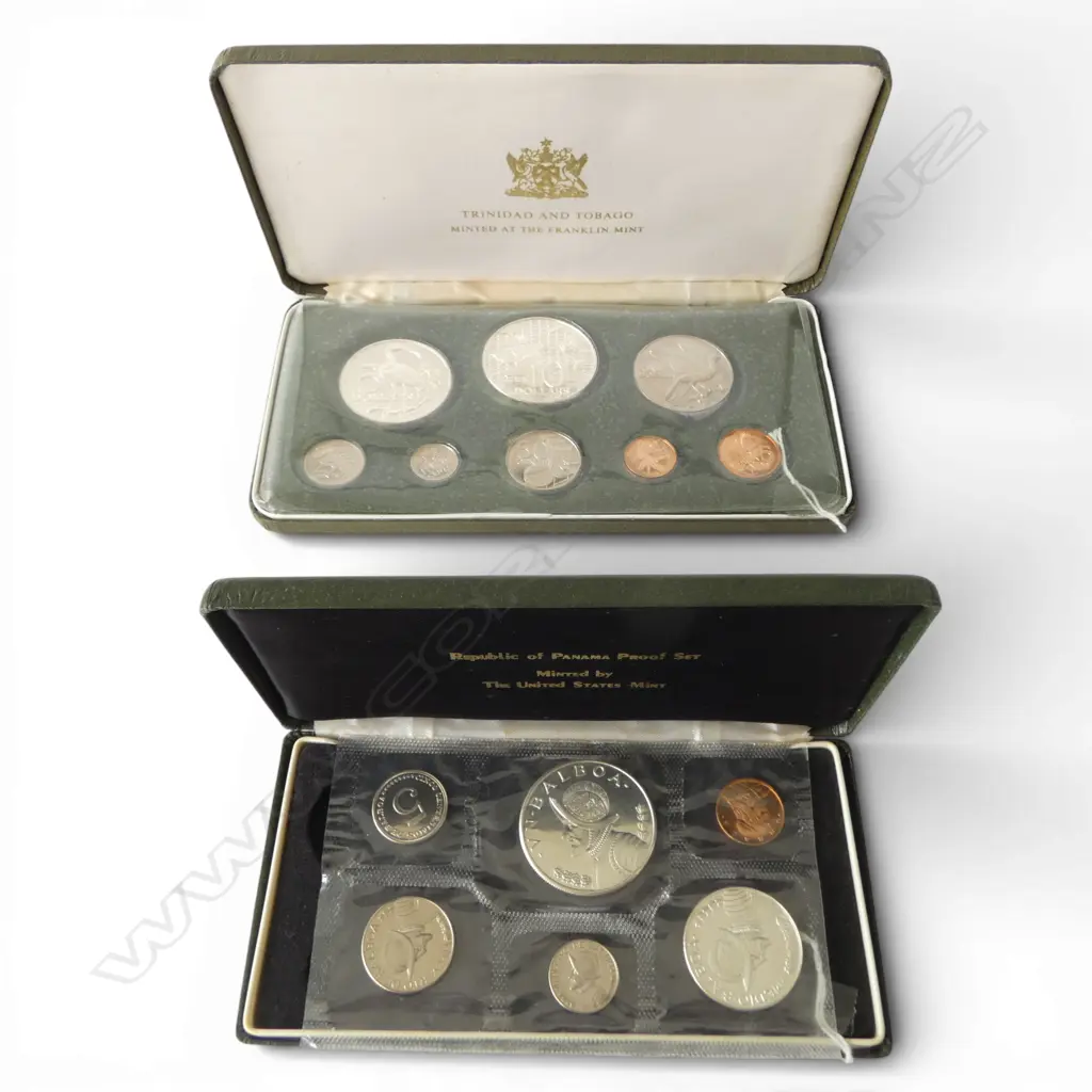 1967 PANAMA SILVER PROOF SET .9213oz. SILVER + CASED 1974 TRINIDAD & TOBAGO 8 COIN PROOF SET w. 2 .925 SILVER COINS Image 1++