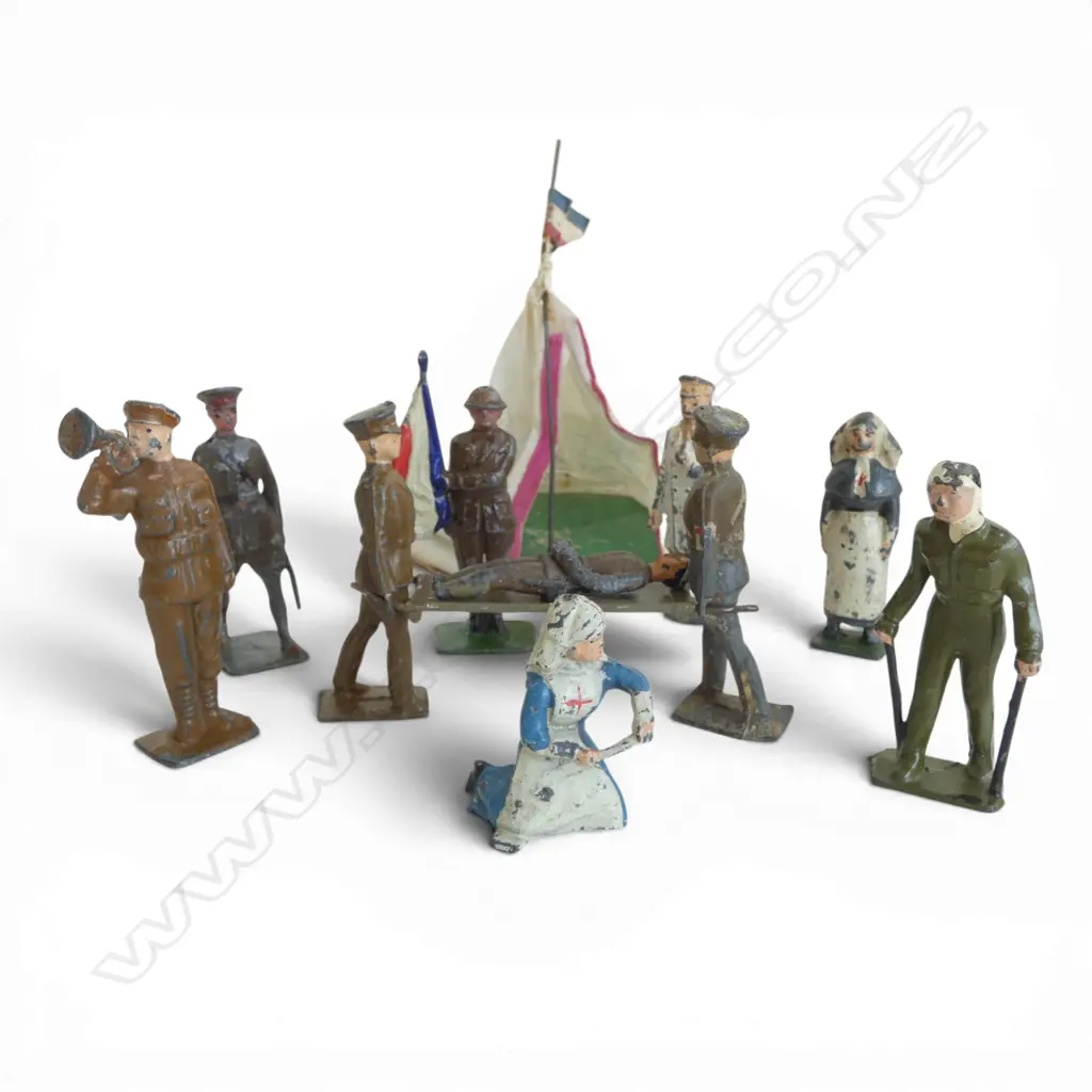 11 VINTAGE BRITAINS/JOHN HILL WWI HOLLOW LEAD MODELS; CASUALTY TENT, NURSES etc Image 1++