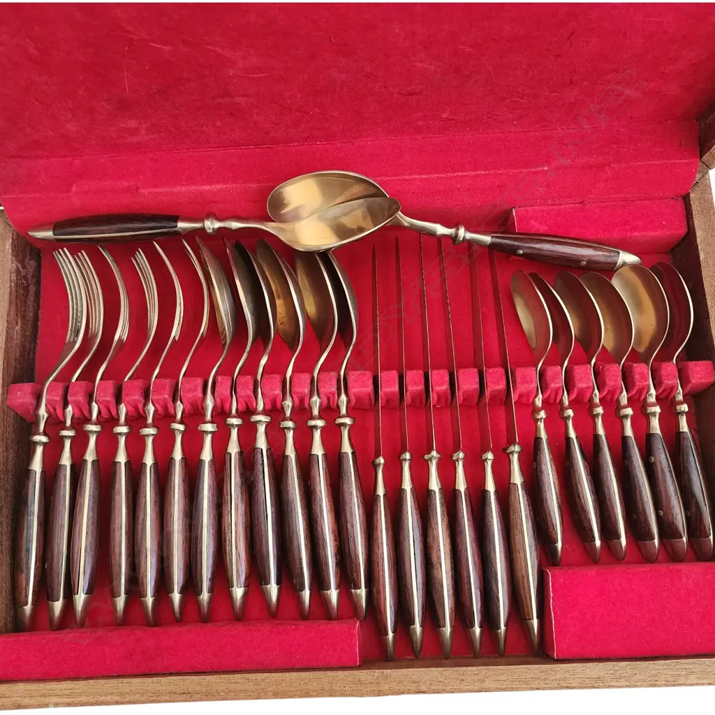CANTEEN OF THAI BRASS AND WOOD CUTLERY Image 1++