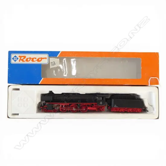 BOXED ROCO HO DB STEAM LOCOMOTIVE & TENDER 01 234 43240