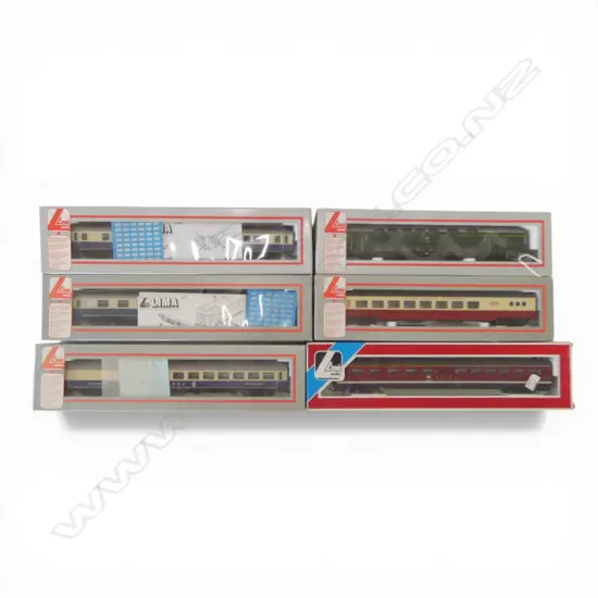 6 BOXED LIMA HO DB COACHES ...
