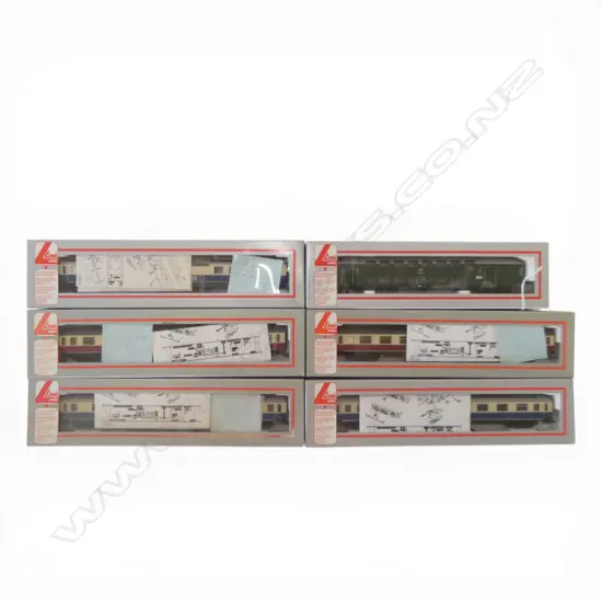 6 BOXED LIMA HO DB COACHES ...
