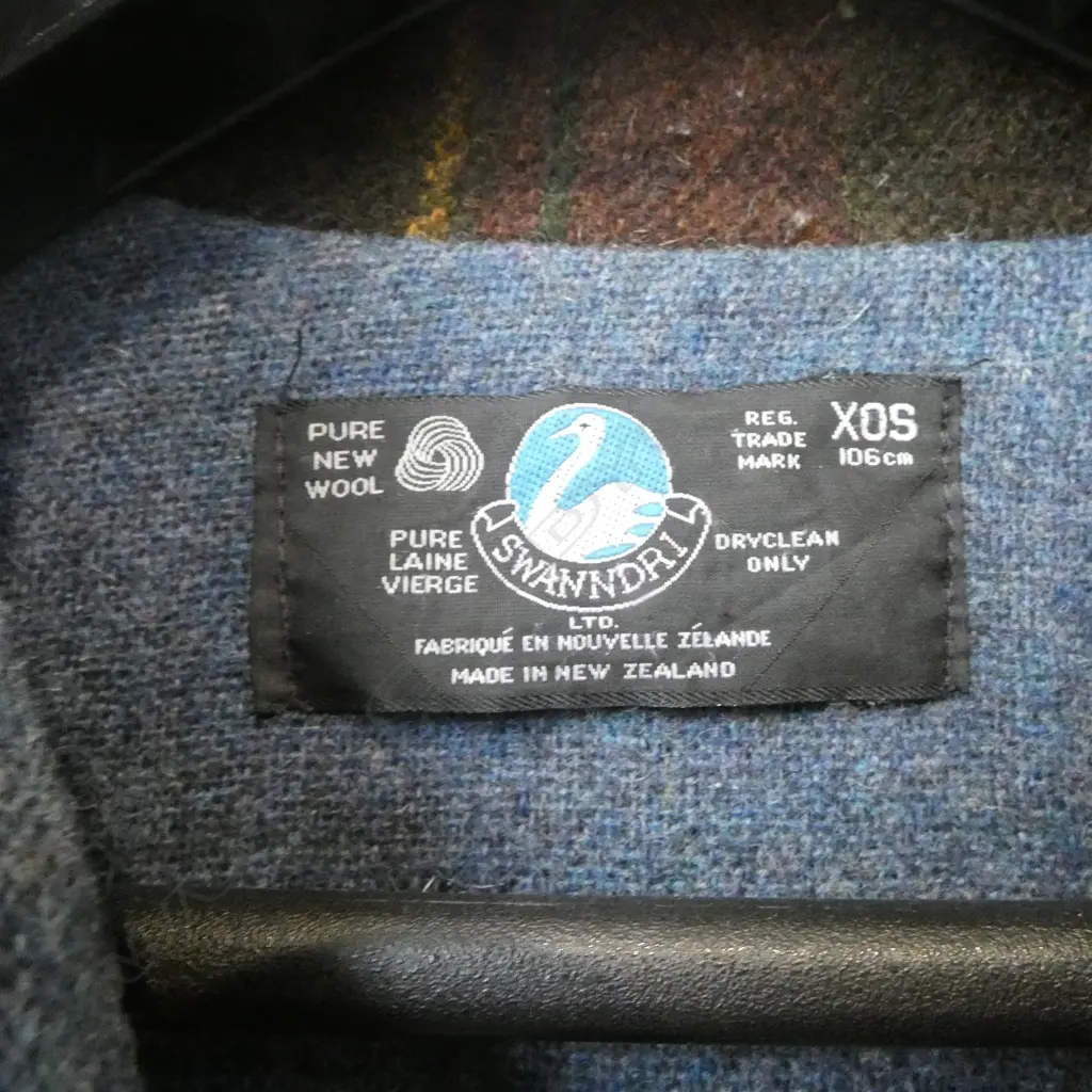 VINTAGE SWANDRI JACKET  Image 1++