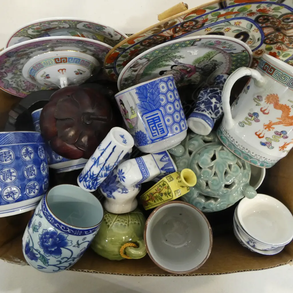 ASST. ORIENTAL PCES; 2 WOODEN STANDS 200mm dia, CERAMICS ETC Image 1++