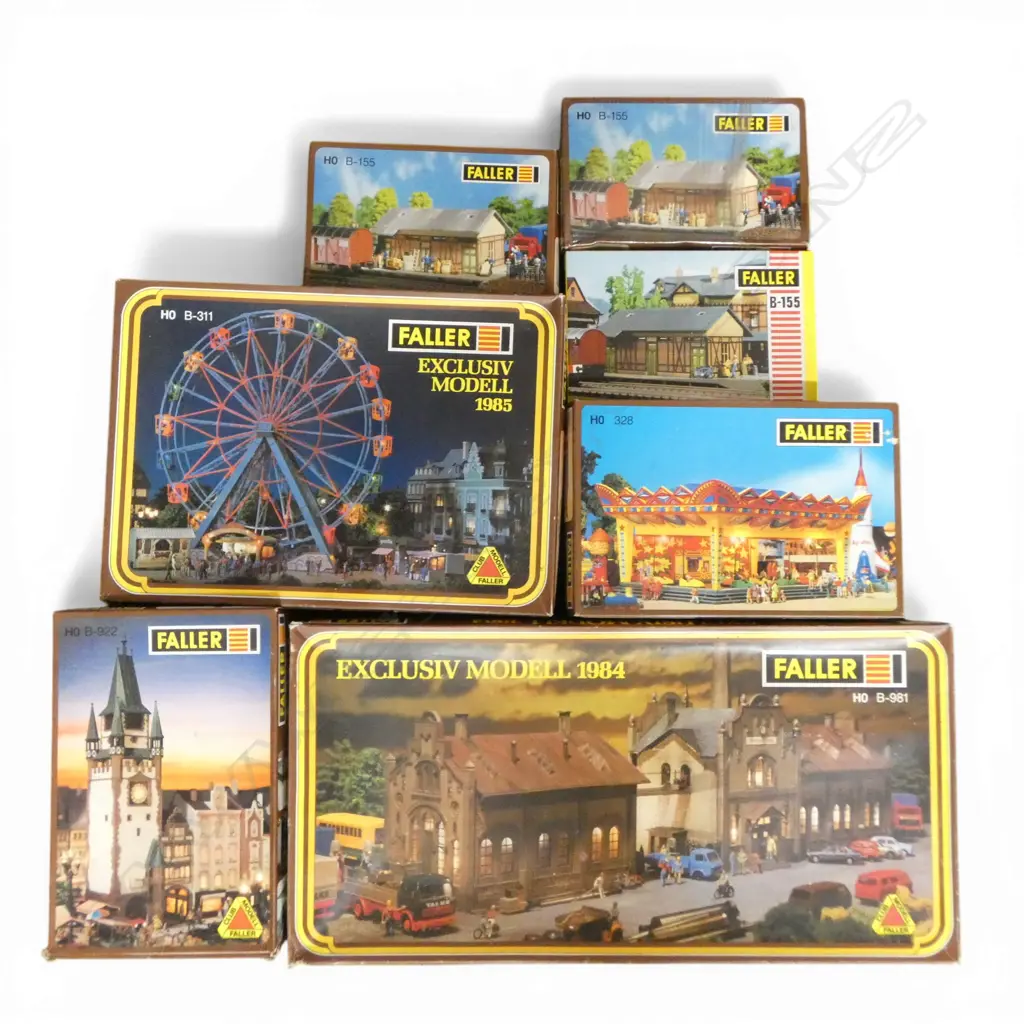 7 BOXED FALLER HO MODELS; B-981, 3 B-155, B-922, B-311 & 328 Image 1++