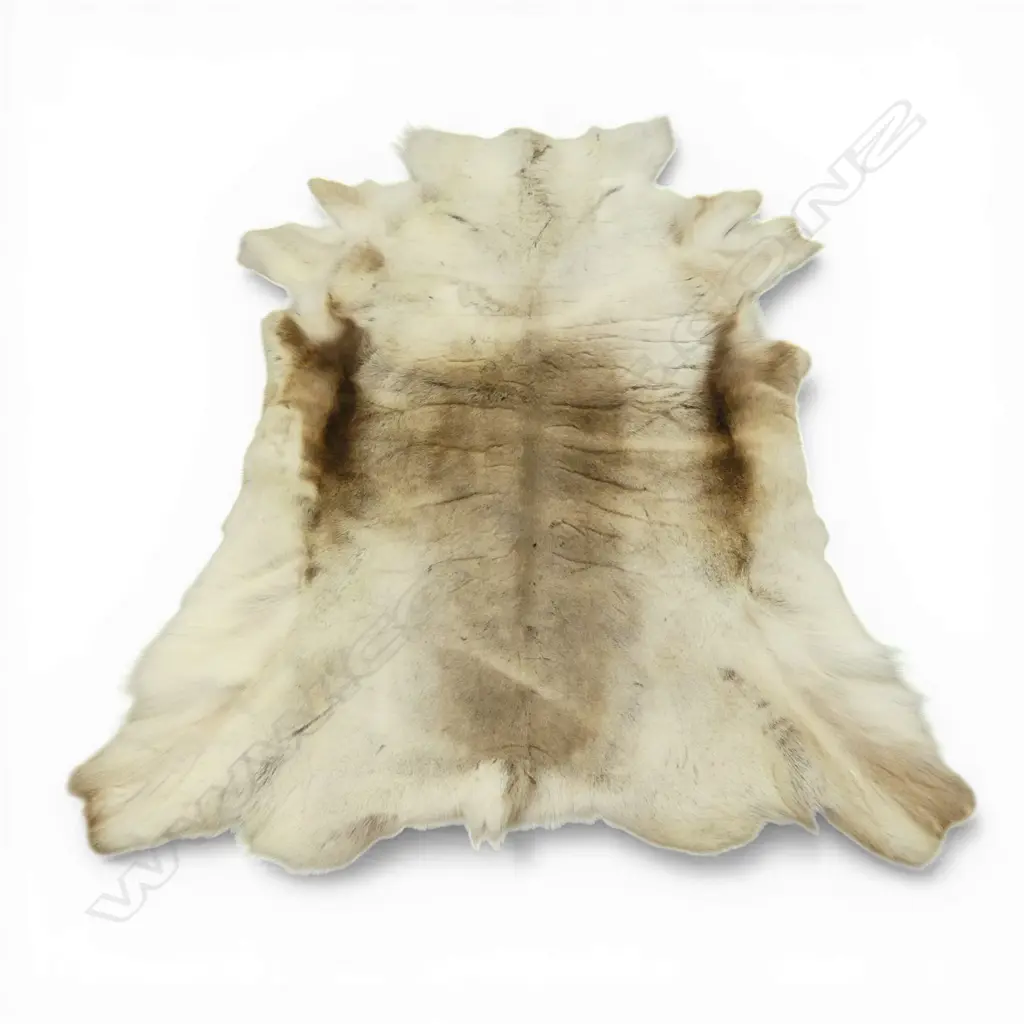 LG REINDEER HIDE RUG 1500x1200mm Image 1++