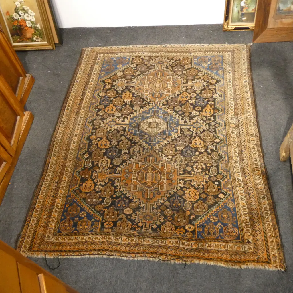 VINTAGE HAND KNOTTED ALL WOOL RUG Image 1++