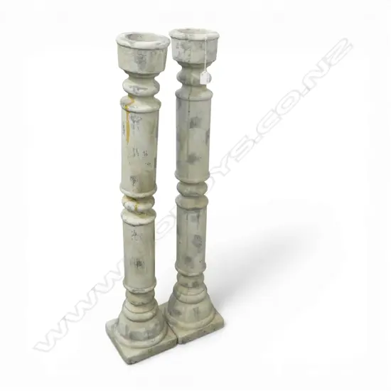 PR CONCRETE CANDLESTICKS H.1010mm FAULTS