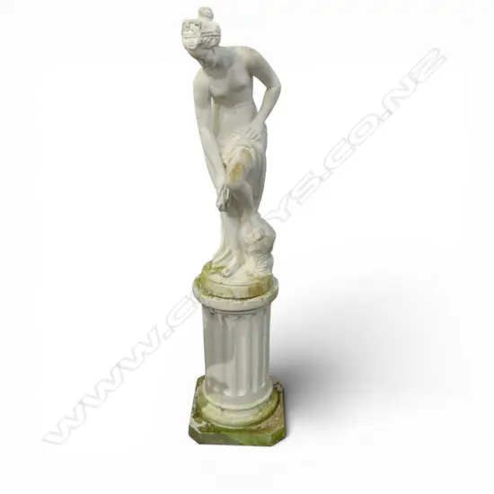 WHITE CONCRETE CLASSICAL WOMAN ON PLINTH