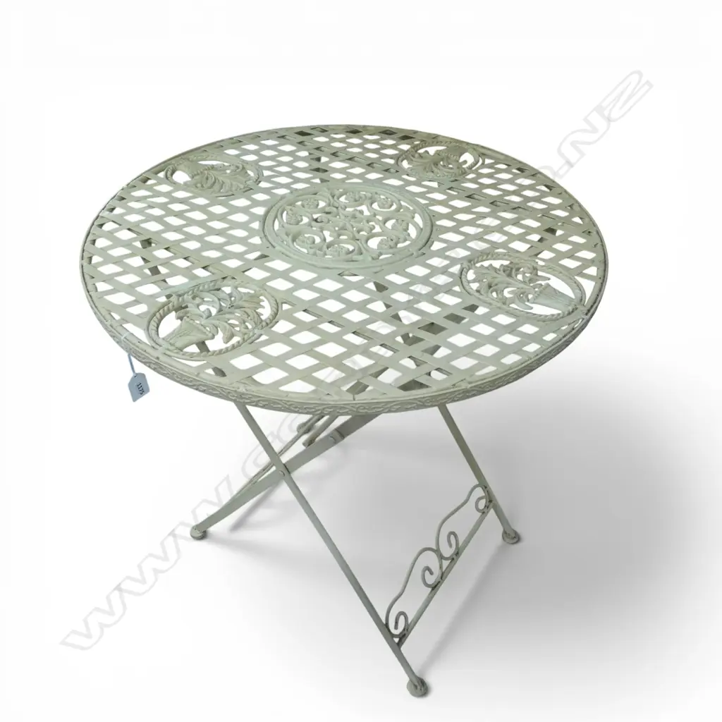 FOLDING METAL PATIO TABLE w. LATTICE TOP H.765mm, 720mm dia Image 1++