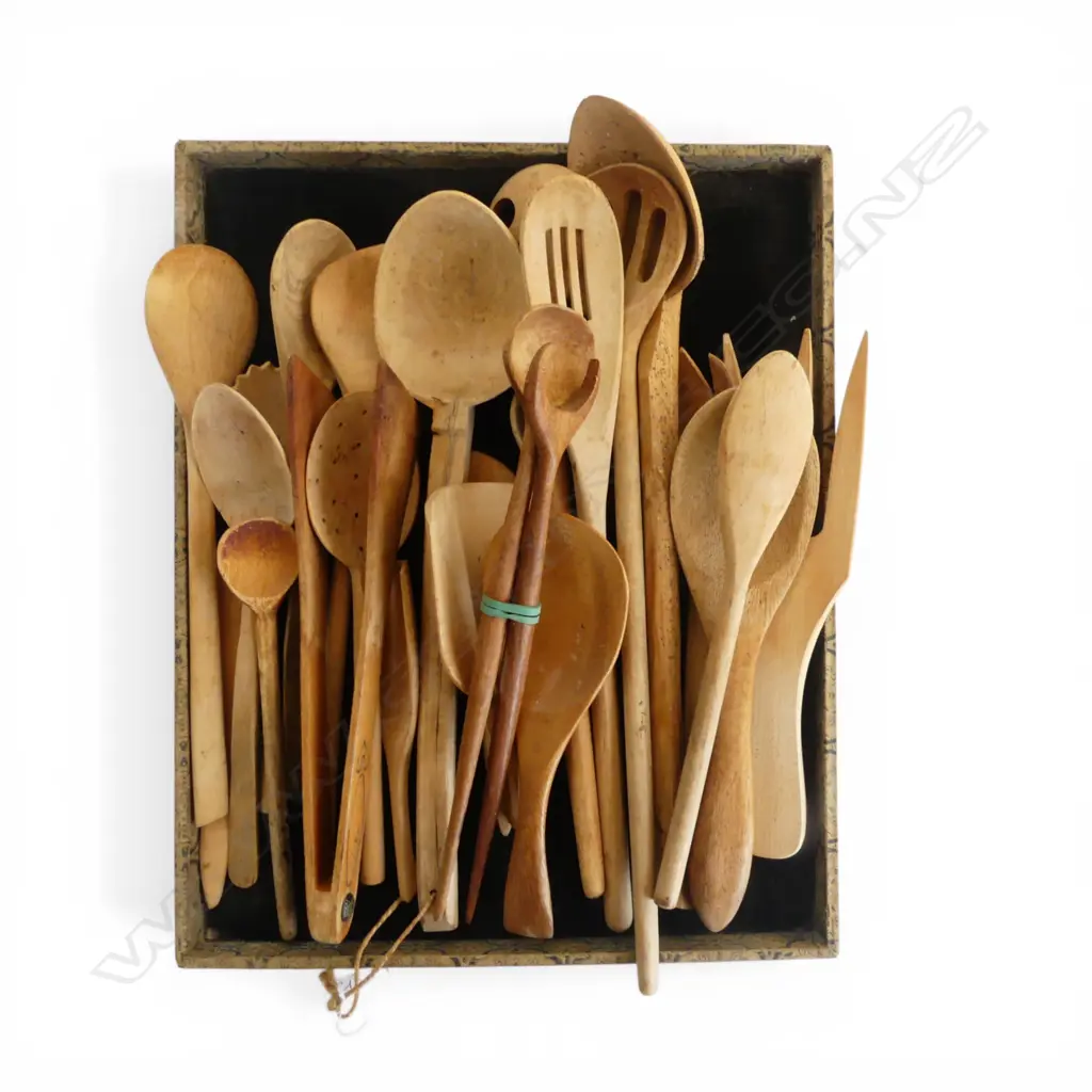 ASST. WOODEN SPOONS Image 1++