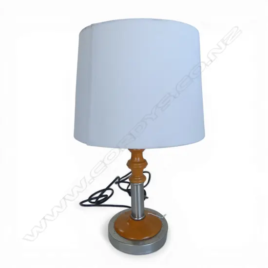 SWING ARM TABLE LAMP H.465mm