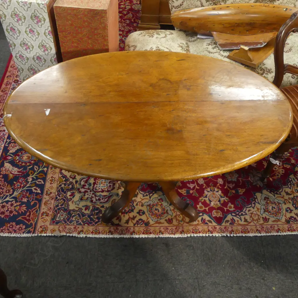 VICTORIAN OCCASIONAL TABLE W.1210mm Image 1++