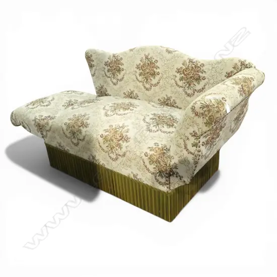 FRENCH UPHOLSTERED SOFA DAYBED H.845mm