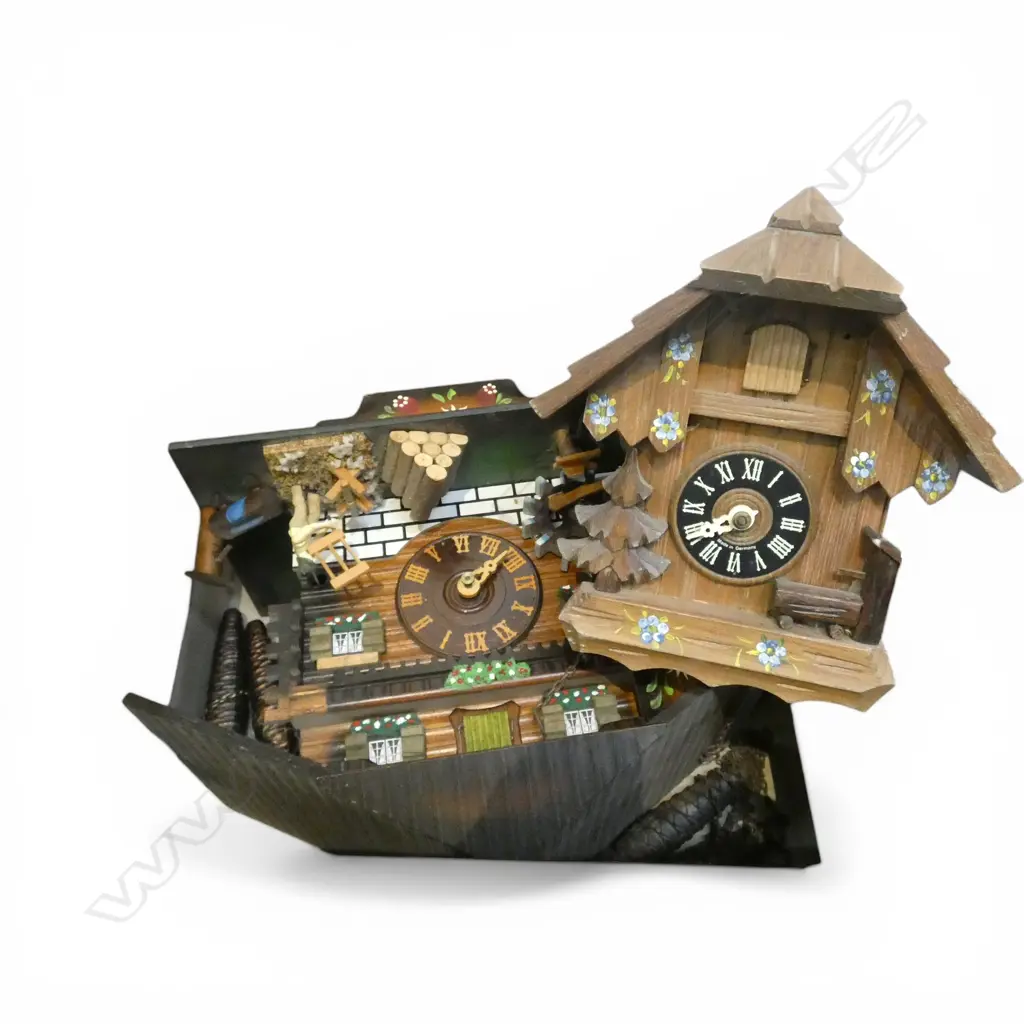 2 CUCKOO CLOCKS Image 1++