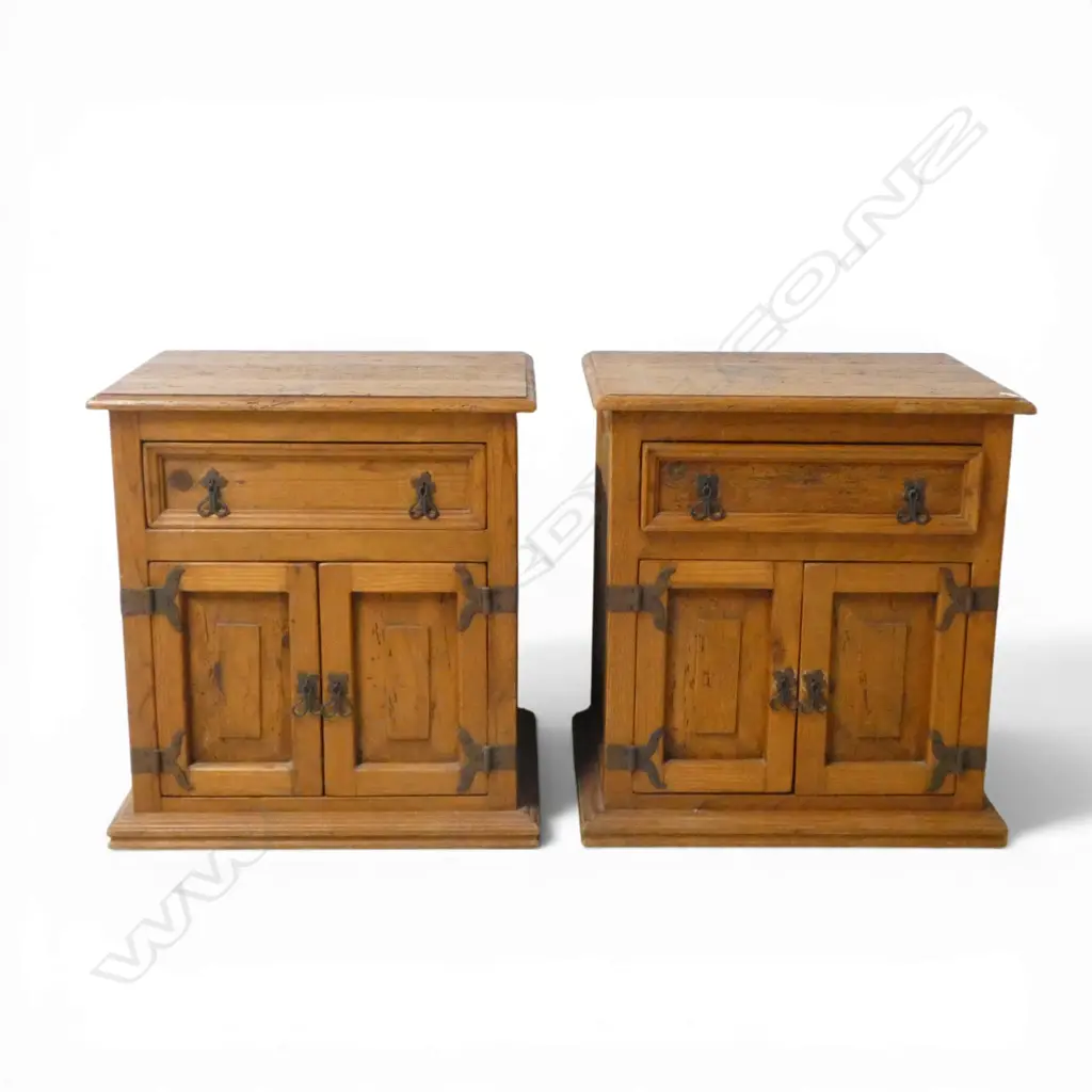 PR BEDSIDE CABINETS 560x410x600mm RECYCLED TIMBER Image 1++