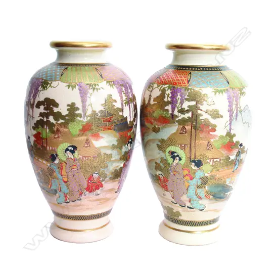 A pair of Japanese early 20thC Satsuma vases