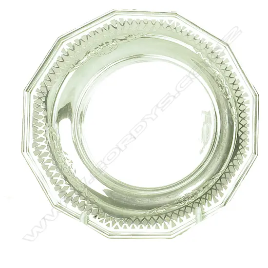 A good quality 12 sided silver dish