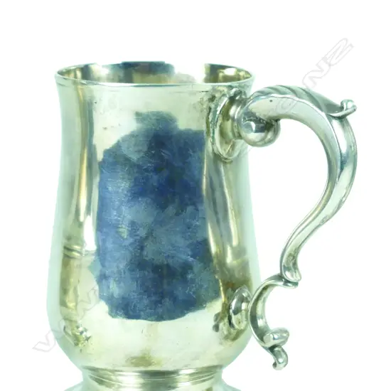 A George III silver mug