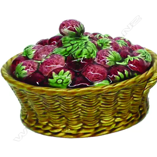 An old French Sarreguemines Majolica lidded tureen