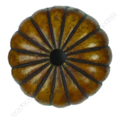 An old manjū-form netsuke