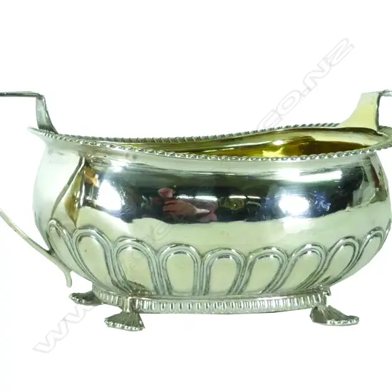 A George III silver sugar basin