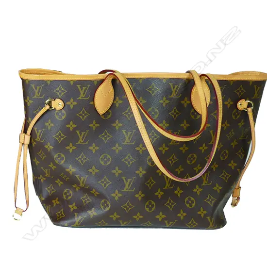 A Louis Vuitton 'Neverfull' MM Tote bag