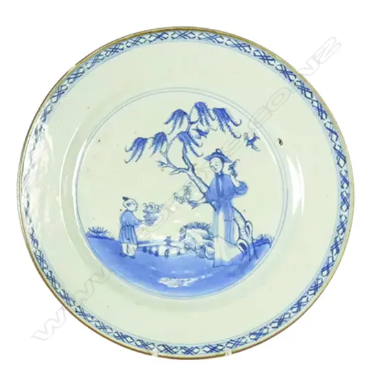 An 18thC/19thC Chinese export porcelain plate