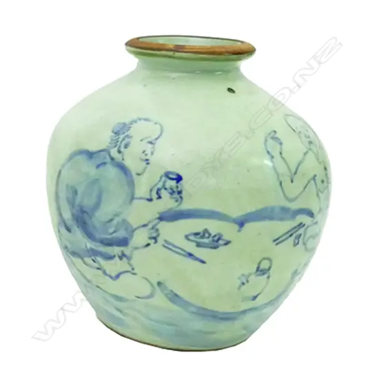 A Chinese porcelain blue and white vase