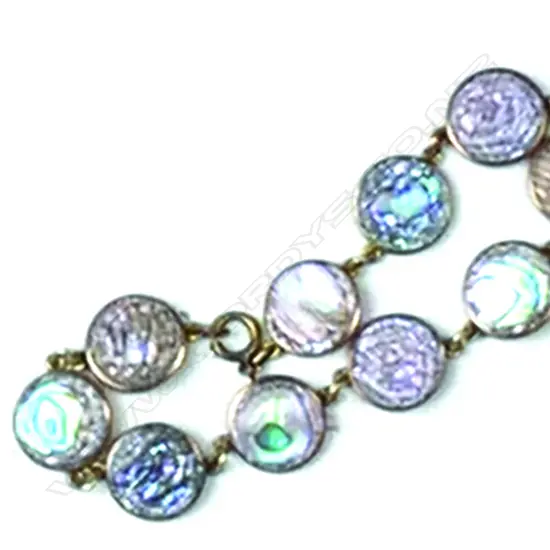 A N.Z. 9ct gold and paua bracelet