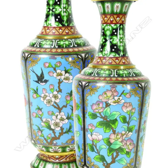 A pair of good quality Chinese cloisonne vases