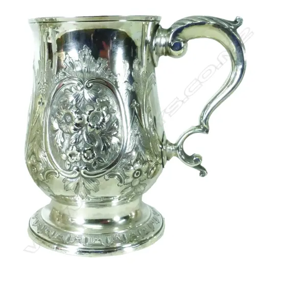 A George III silver baluster mug