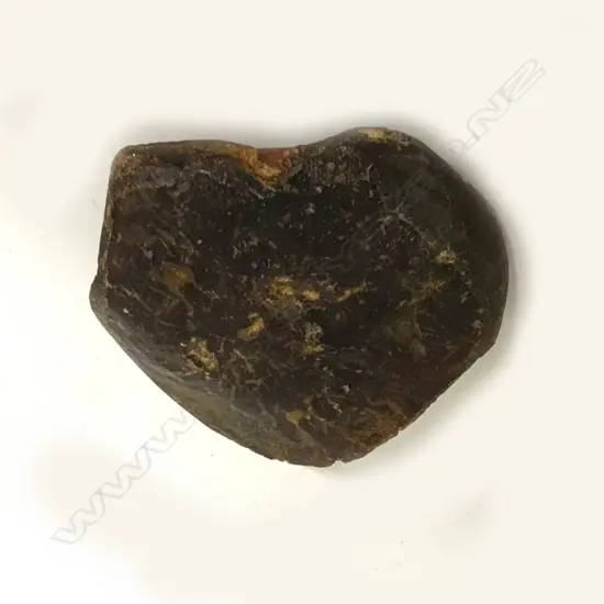 A small kauri gum boulder