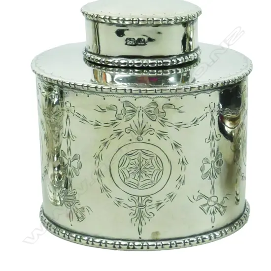 An early 20thC silver tea caddy