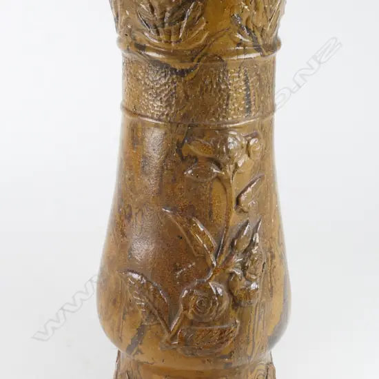 N.Z. colonial William Neighbours large vase