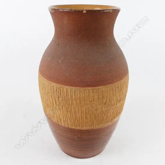 Crown Lynn Arthur Rhodes terracotta vase