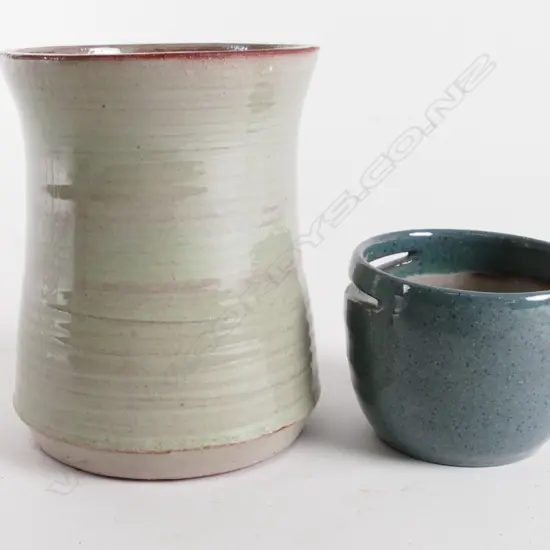 Two Elizabeth Lissaman pottery pieces