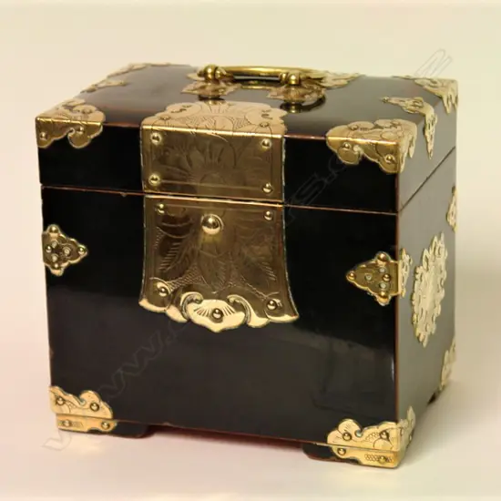 A fine small Oriental and lacquer and brass box to hold playing cards