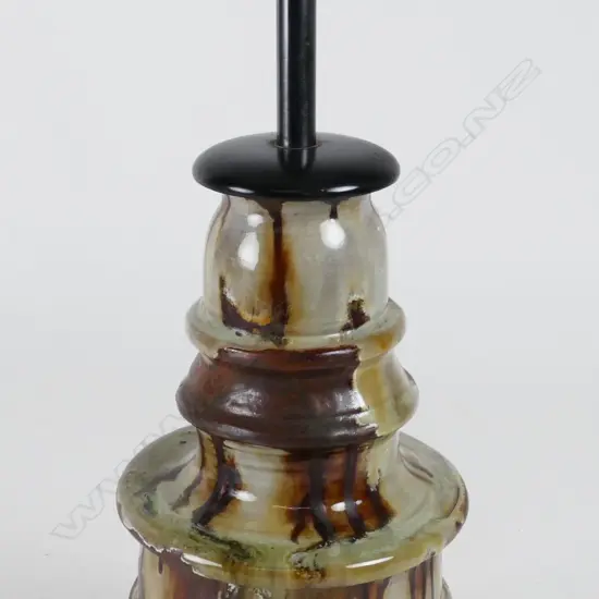 Anneke Borren table lamp base